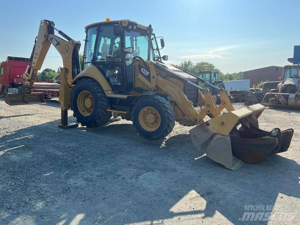  Tractopelle Cat 432F Retroescavadeiras