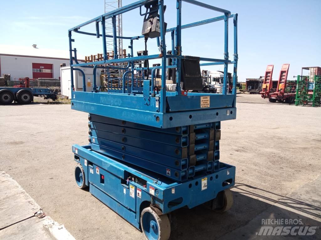 Haulotte Compact 14 Elevadores de tesoura