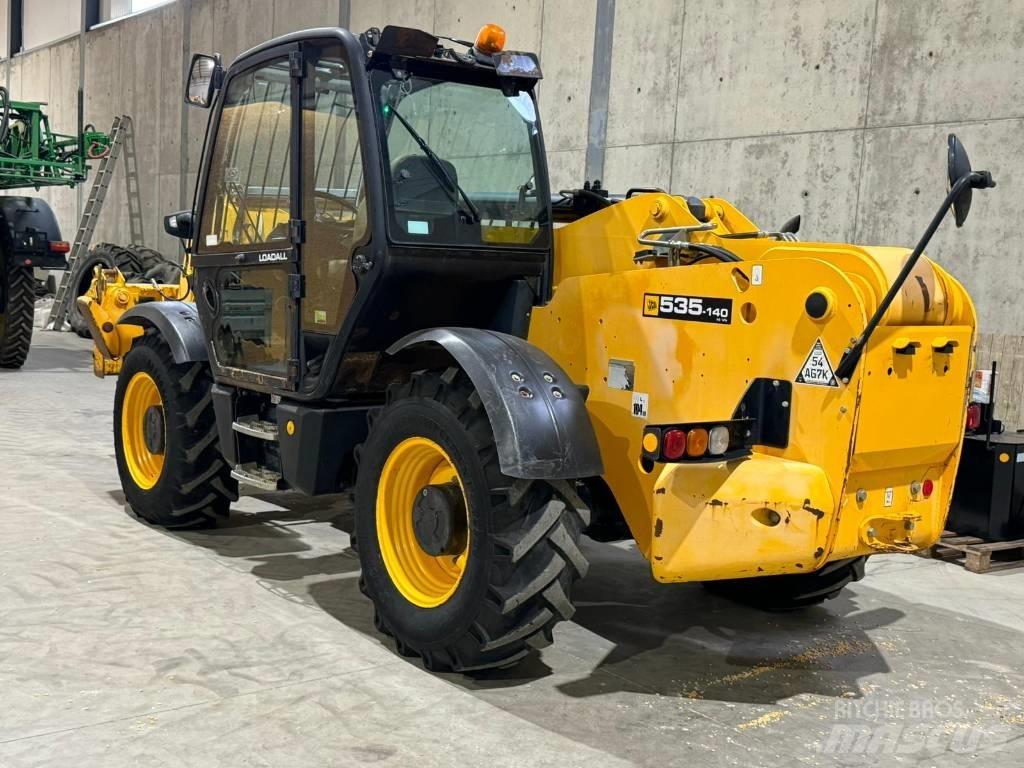 JCB 535-140 Manipulador telescópico