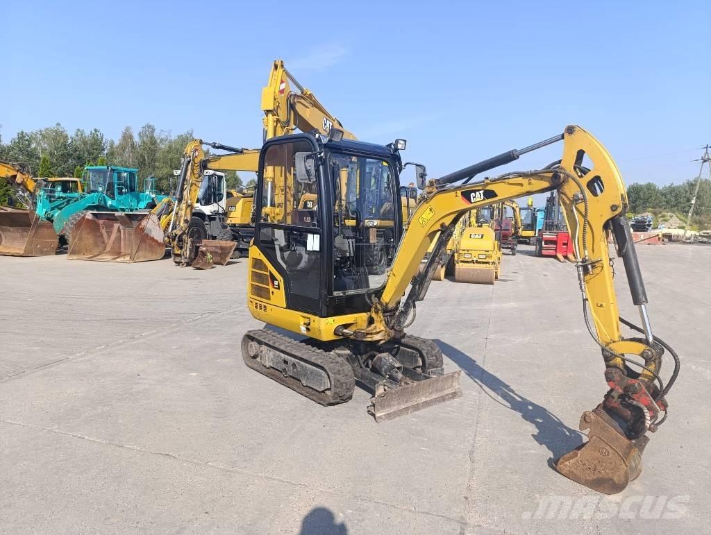 CAT 301.7 D Miniescavadeiras