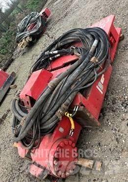 PVE 2323VM Bate-estacas vibratório
