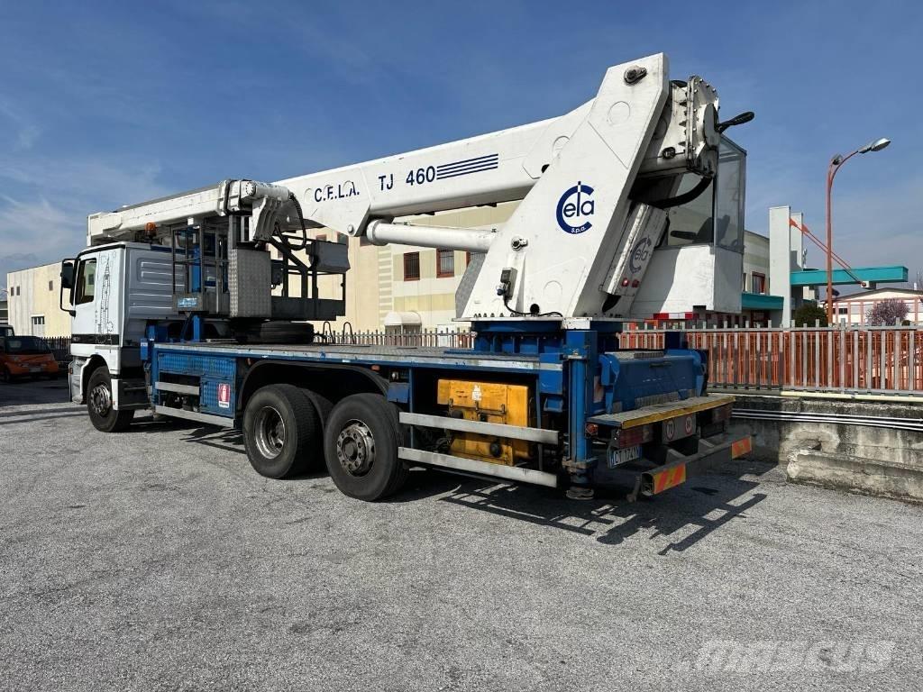 Cela TJ460 Plataformas aéreas montadas em camião