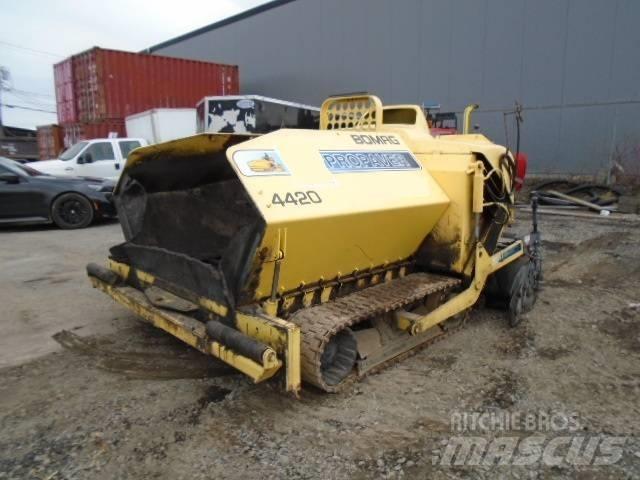 Bomag PROPAVER 4420 Espalhadoras de asfalto