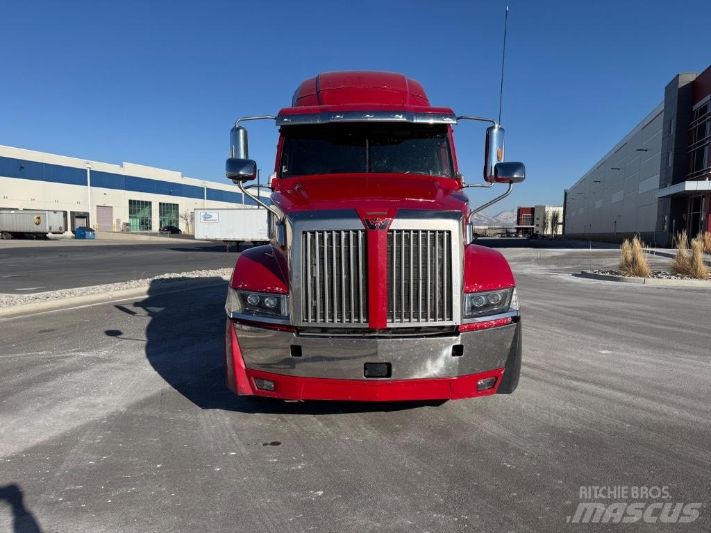 Western Star 5700 XE Cavalos Mecânicos