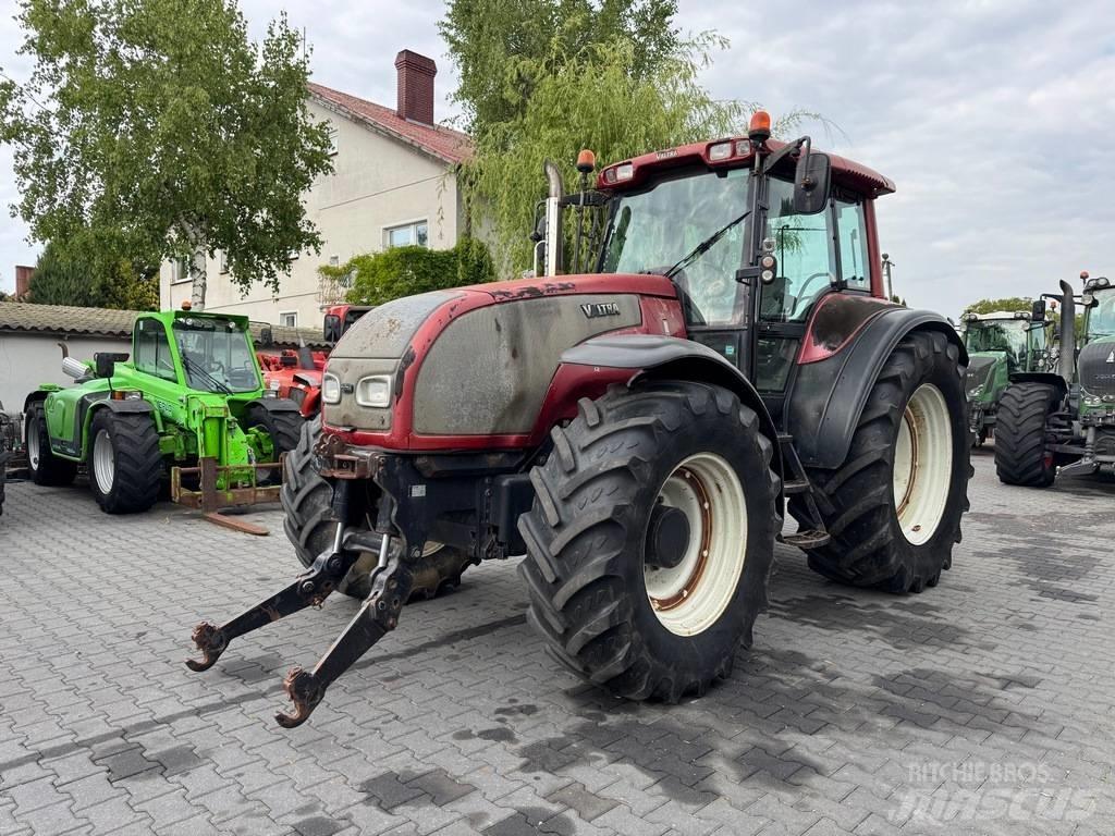 Valtra T160 HiTECH Tratores Agrícolas usados