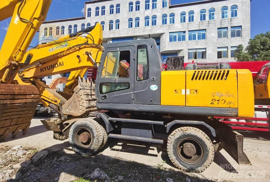 Hyundai R210W-7 Escavadoras de rodas