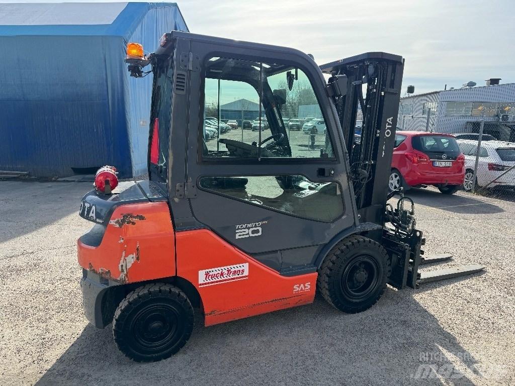 Toyota 06-8FD20F Empilhadores Diesel