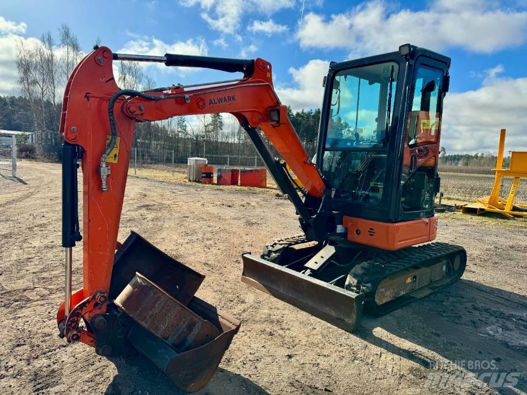 Hitachi ZX 26 U-6 Miniescavadeiras