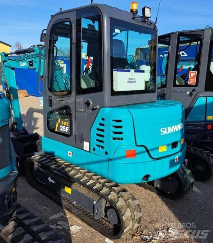 Sunward SWE25F Miniescavadeiras