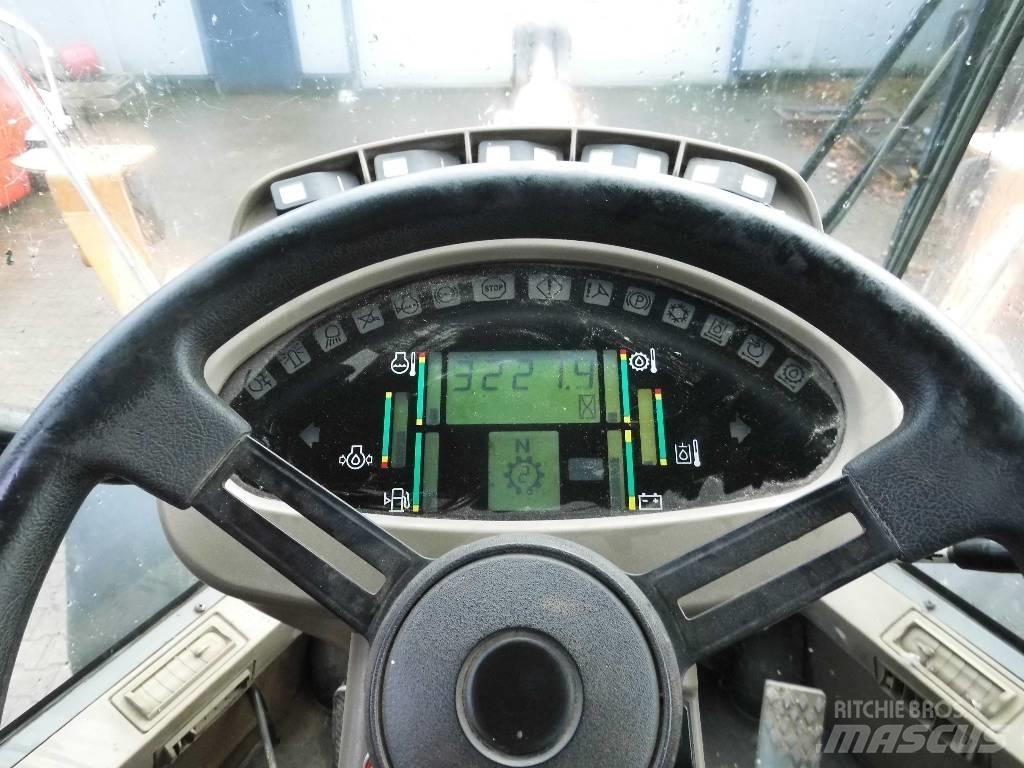 CASE 721 D Carregadeiras de rodas