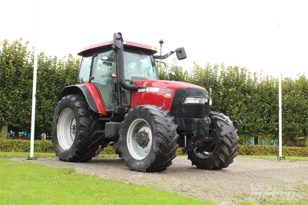Case IH MXM130 Tratores Agrícolas usados