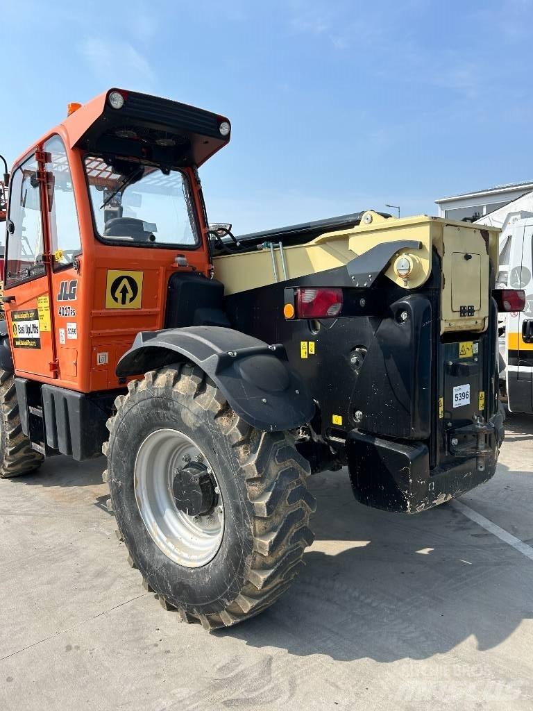 JLG 4017 RS Manipulador telescópico