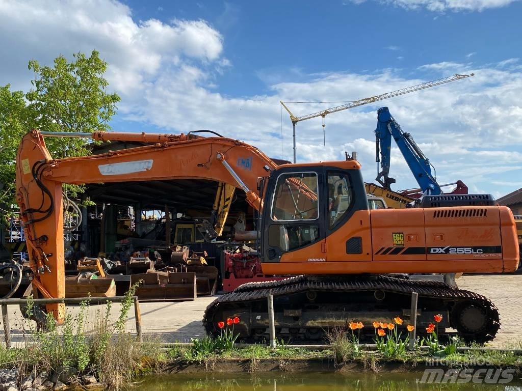 Doosan DX 255 NLC Escavadeiras de esteiras