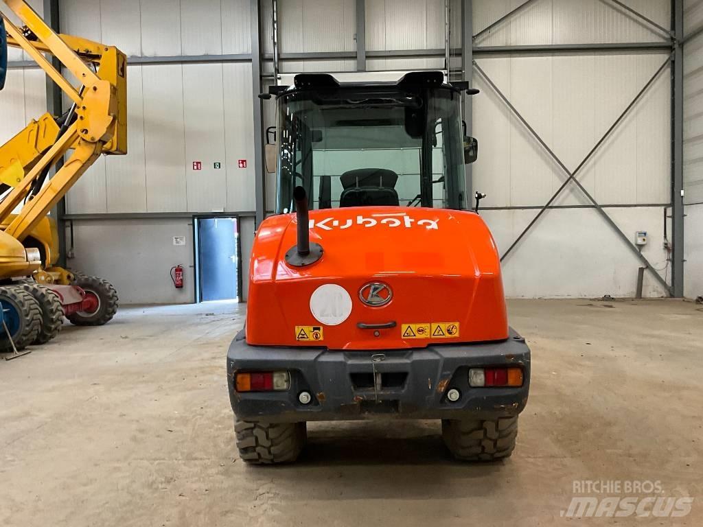 Kubota R 085 Carregadeiras de rodas