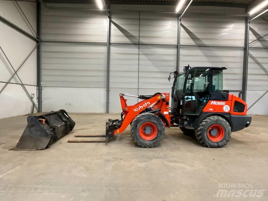 Kubota R 085 Carregadeiras de rodas