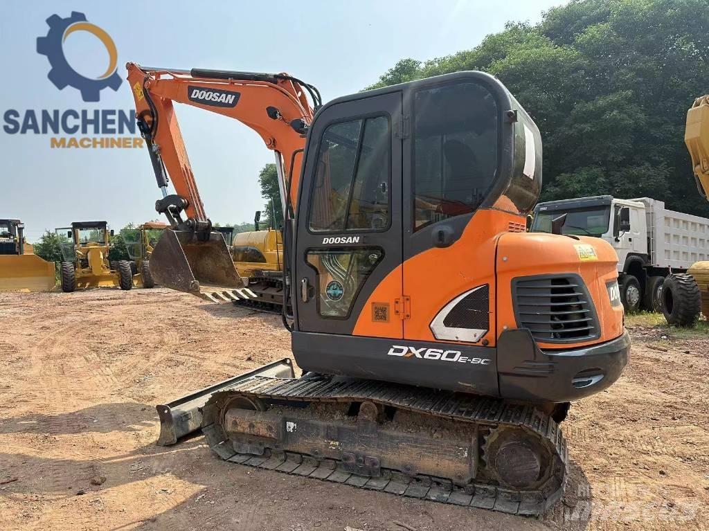 Doosan DX 60 Miniescavadeiras
