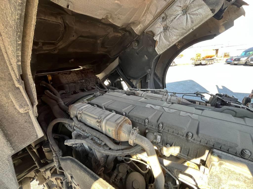 MAN TGX 26.580  6x4 Camiões basculantes