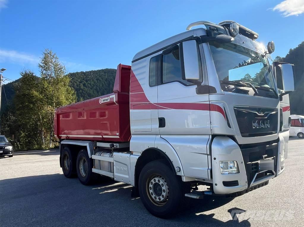 MAN TGX 26.580  6x4 Camiões basculantes