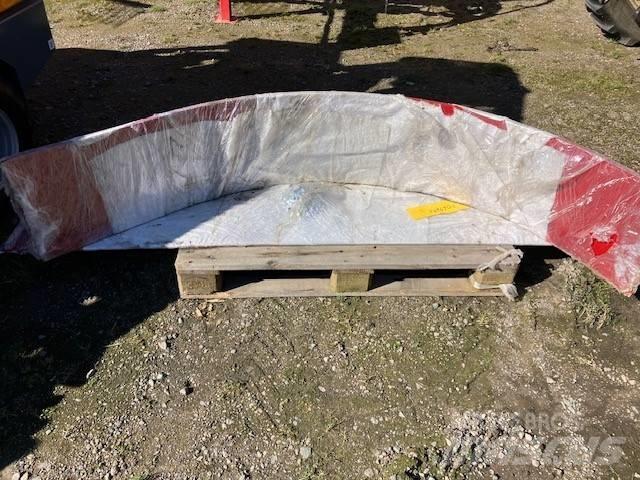 Strautmann WM2401D Alimentadores de misturadoras