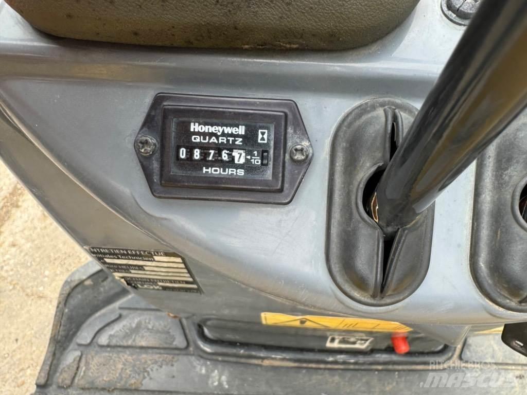 Yanmar SV08 (1C096) Miniescavadeiras