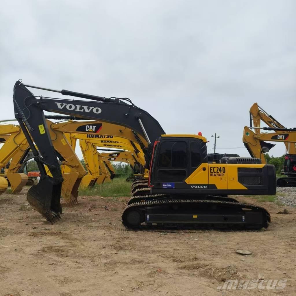 Volvo EC 240 Escavadeiras de esteiras