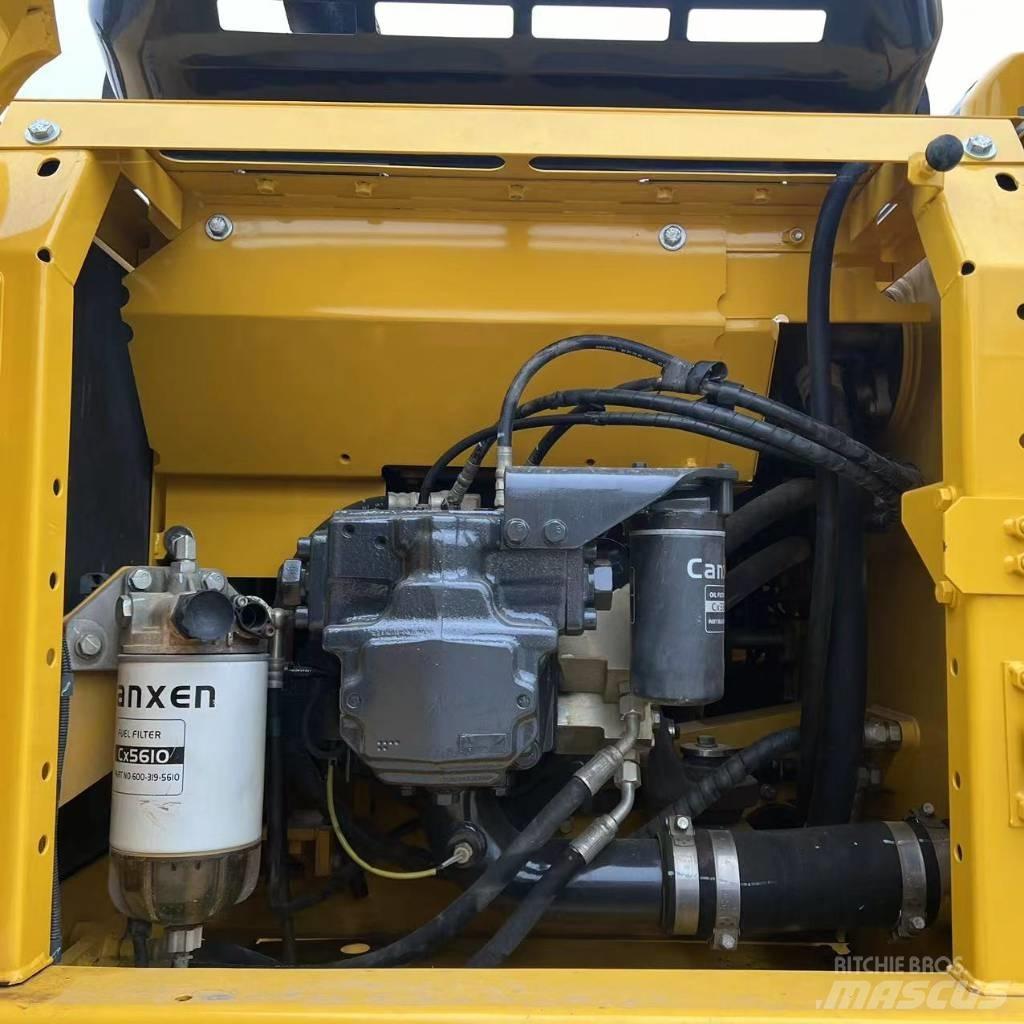 Komatsu PC240 Escavadeiras de esteiras