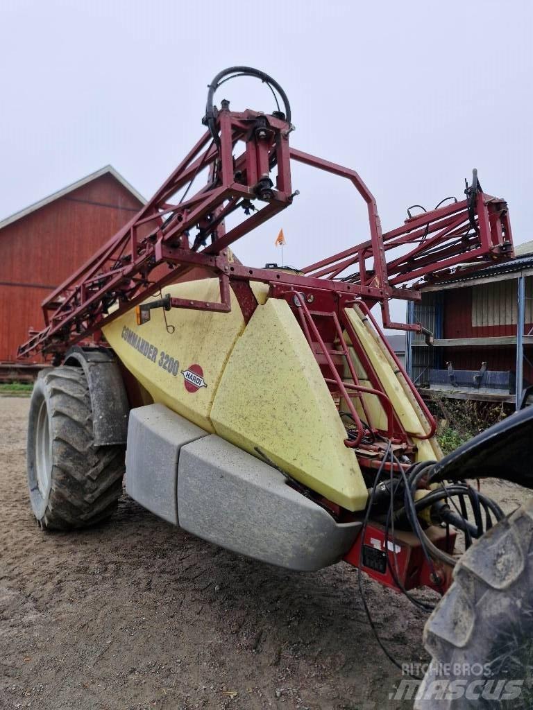 Hardi Commander 3200 Pulverizadores rebocados