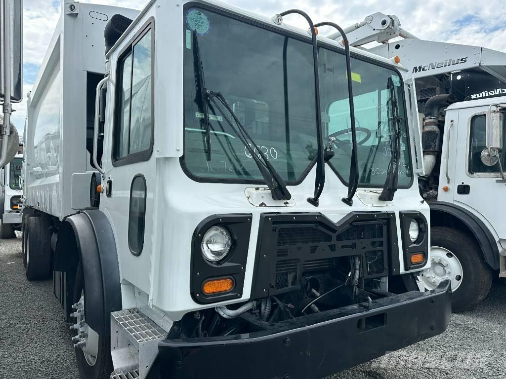 Mack MRU 633 Camiões de lixo