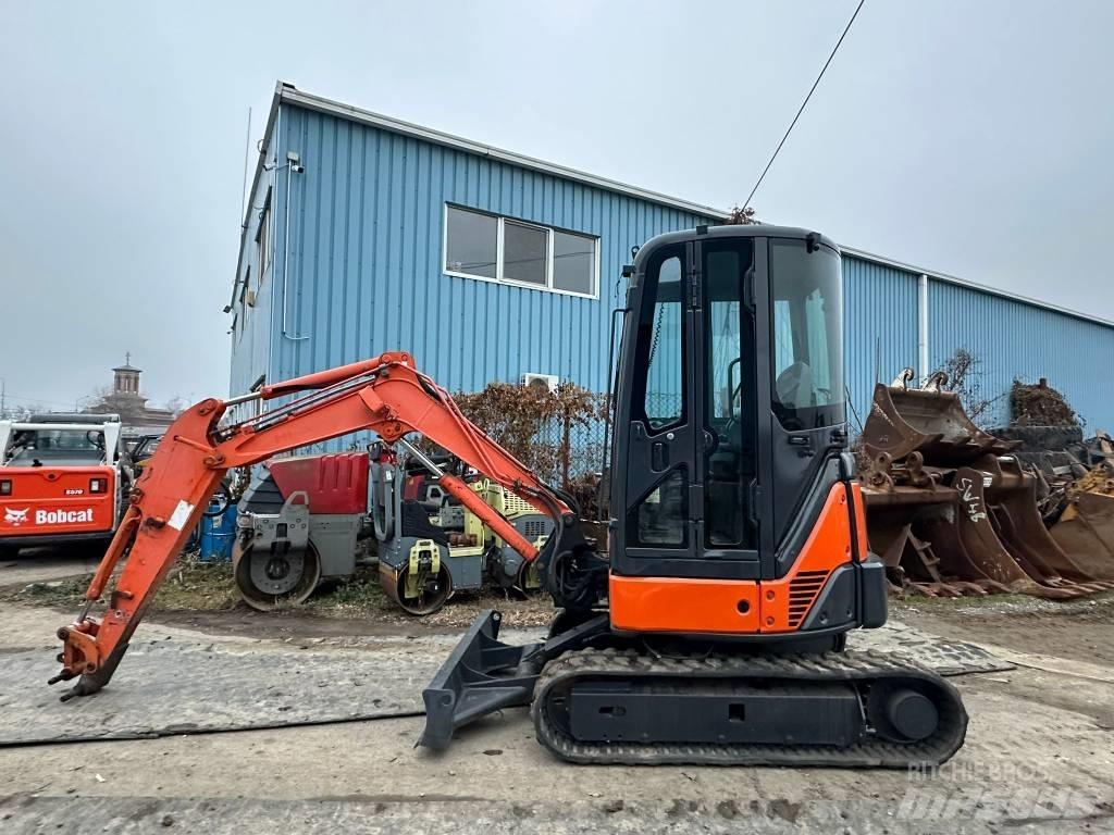 Hitachi ZX 27 U-2 Miniescavadeiras