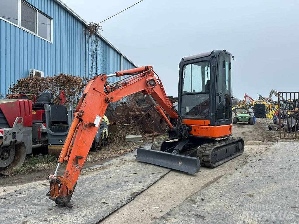 Hitachi ZX 27 U-2 Miniescavadeiras