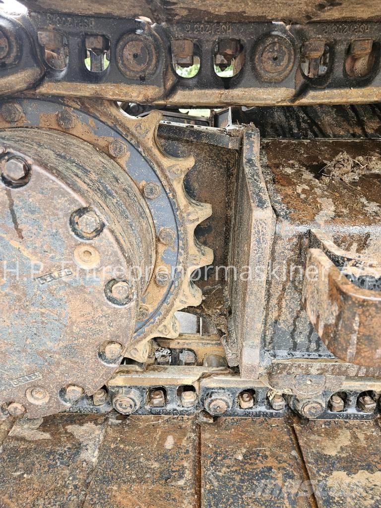 Hitachi ZX 135 US-7 Escavadeiras de esteiras