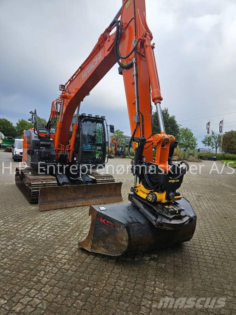 Hitachi ZX 135 US-7 Escavadeiras de esteiras