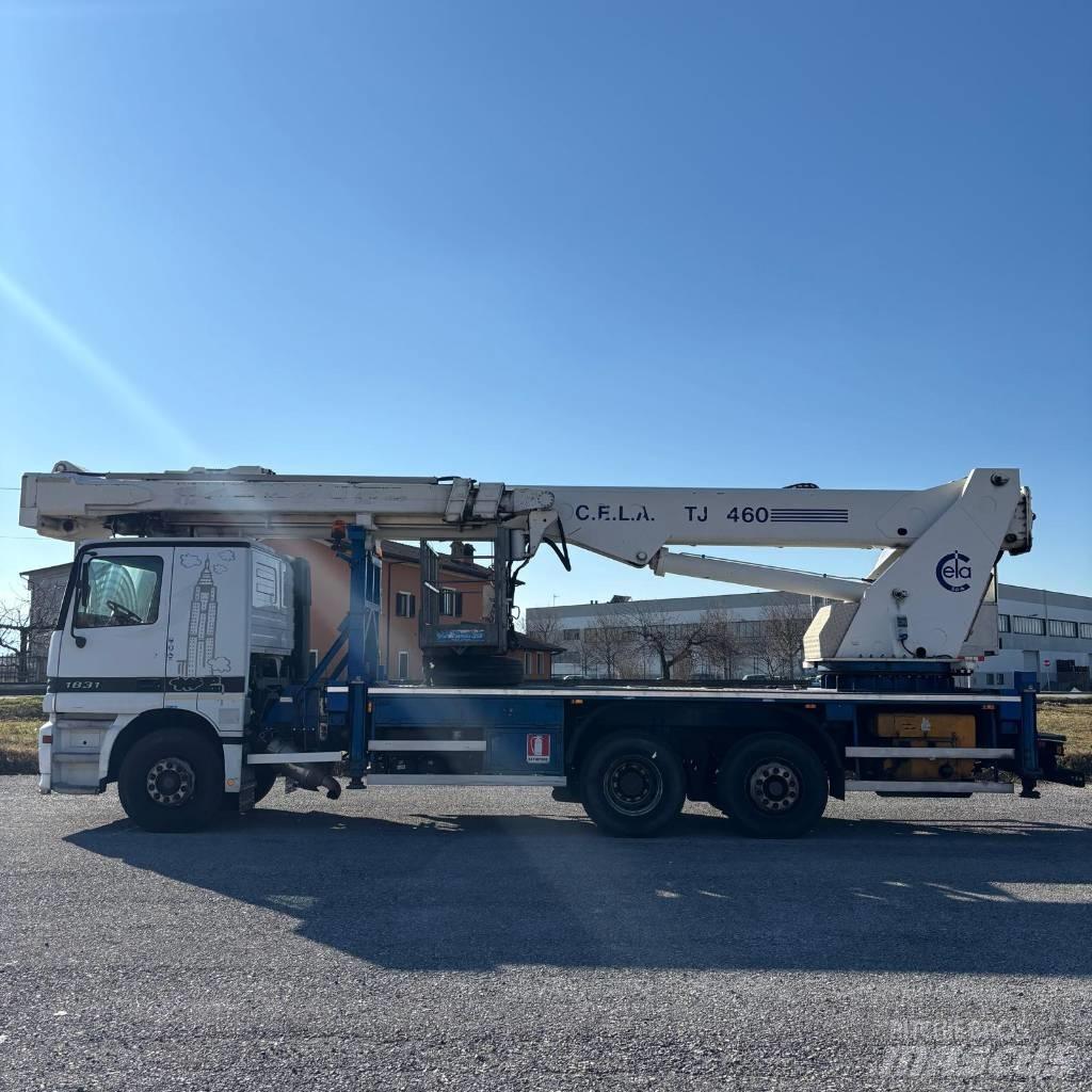 Cela Tj 460 Plataformas aéreas montadas em camião
