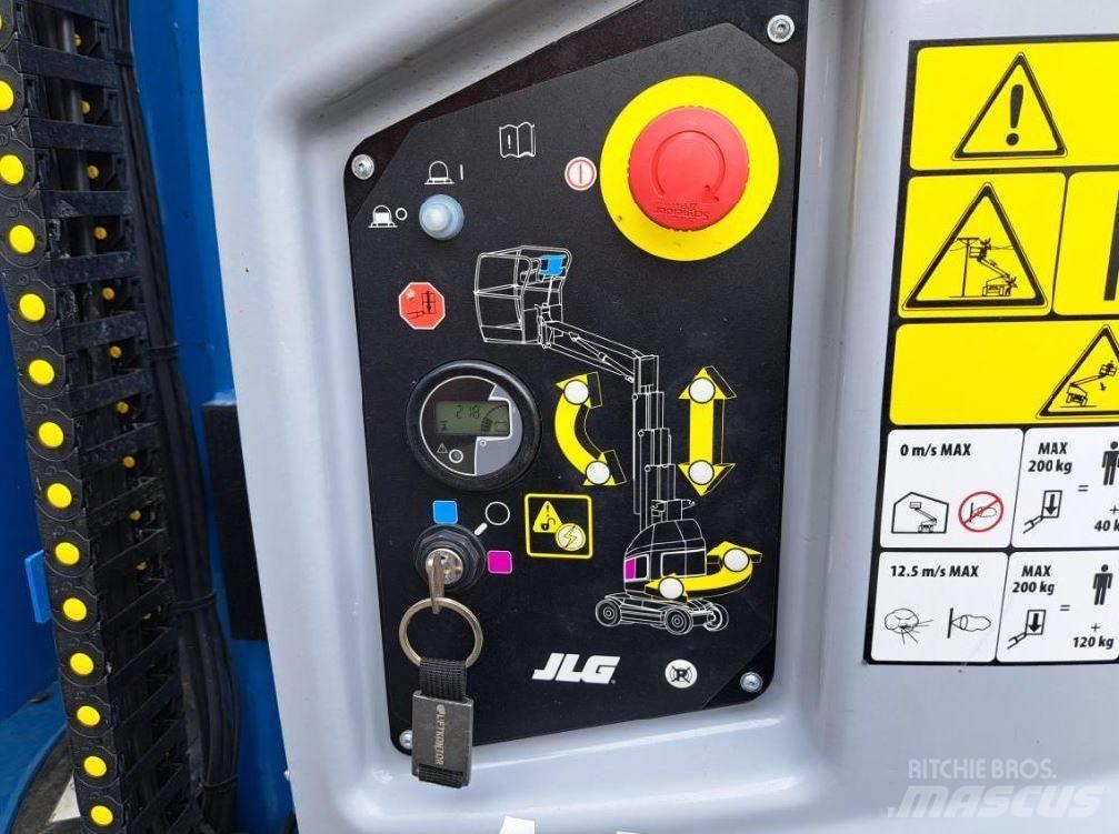 JLG Toucan 8 E-L Plataformas de Mastro Vertical