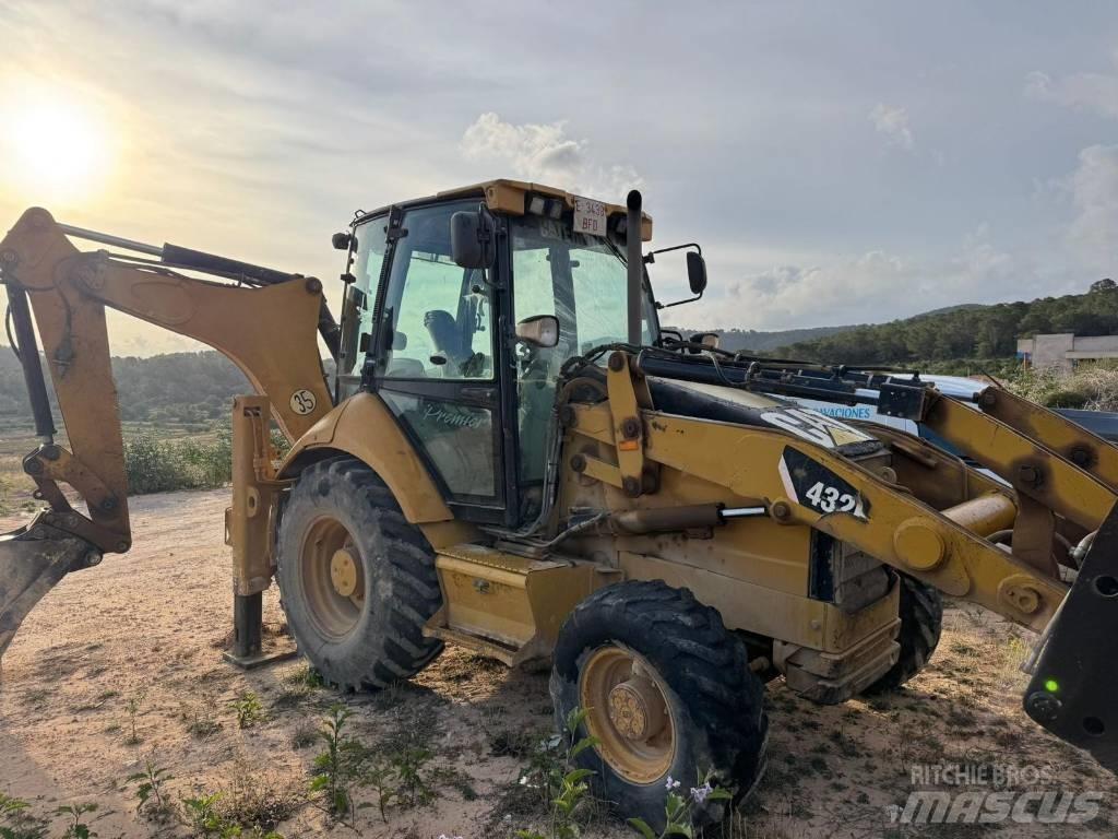 CAT 432 E Retroescavadeiras