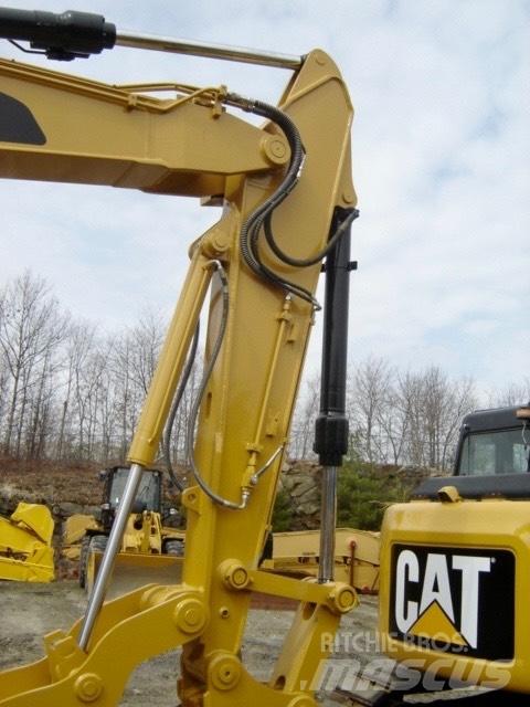 CAT 311F Escavadeiras de esteiras