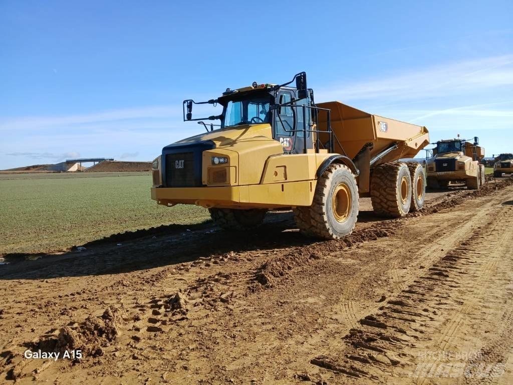 CAT 745 Caminhões articulados
