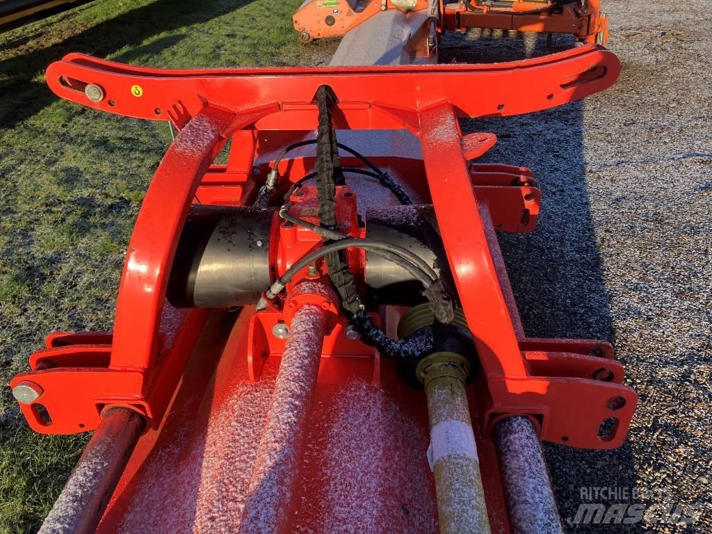 Maschio bufalo 300 Gadanheiras e cortadores de folhas para pastos