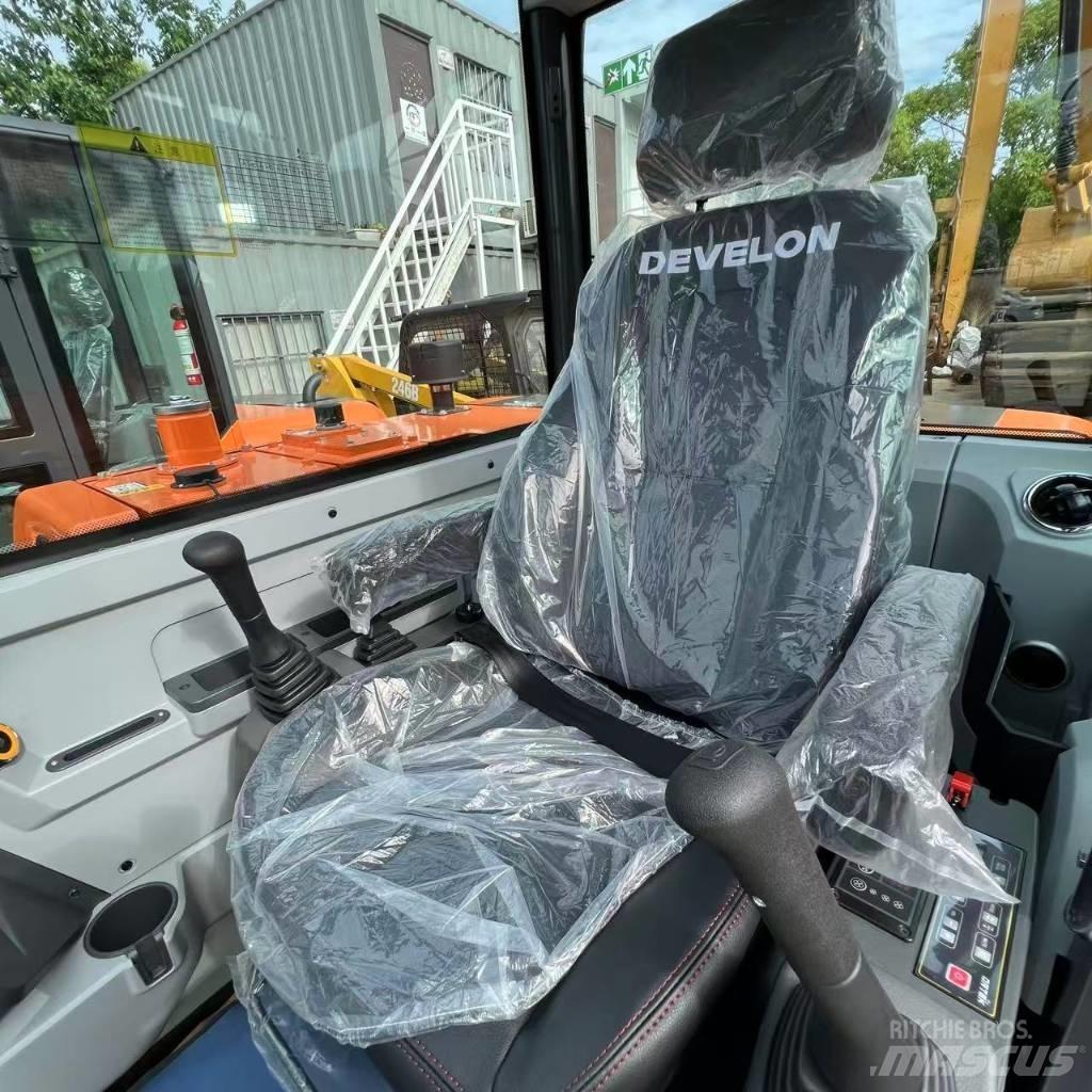 Develon DX60D Miniescavadeiras