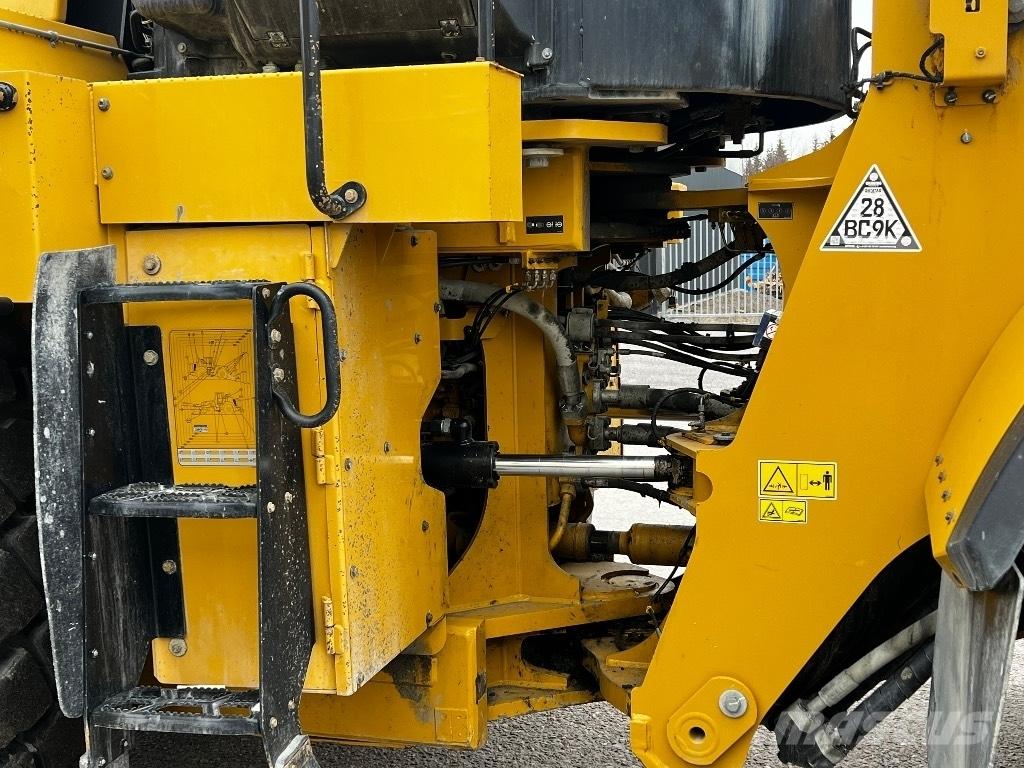 CAT 982 M Carregadeiras de rodas