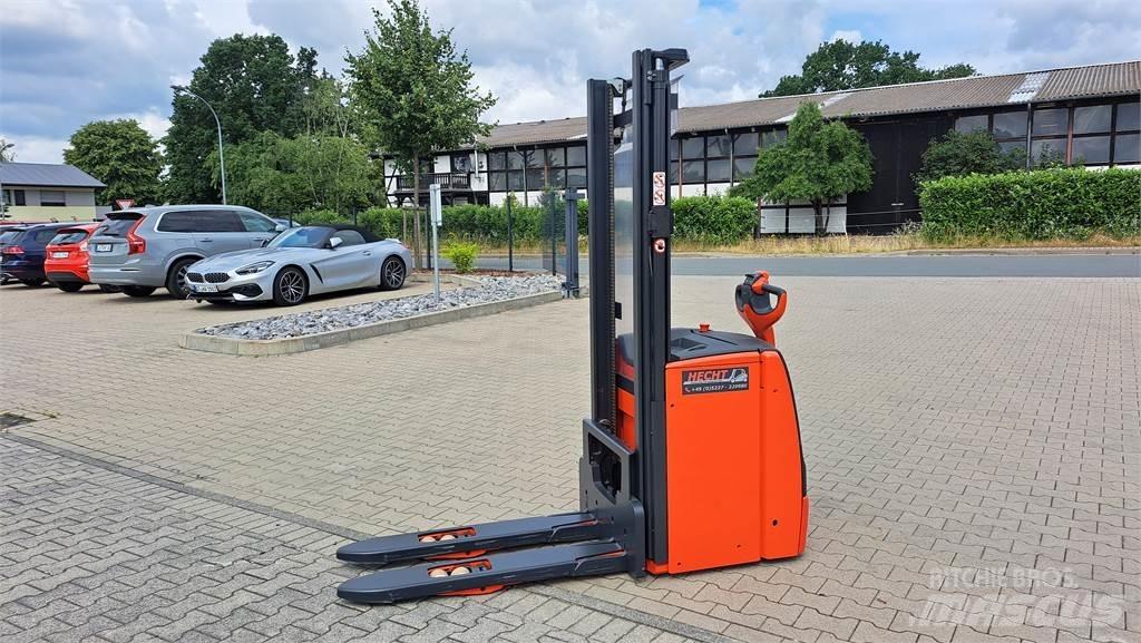 Linde L16i Empilhador para operador externo