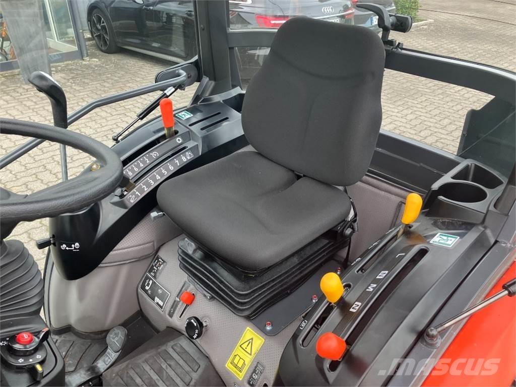 Kubota B2231 %SALE!% Tractores compactos