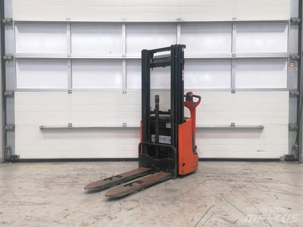 Linde L10 Empilhador para operador externo