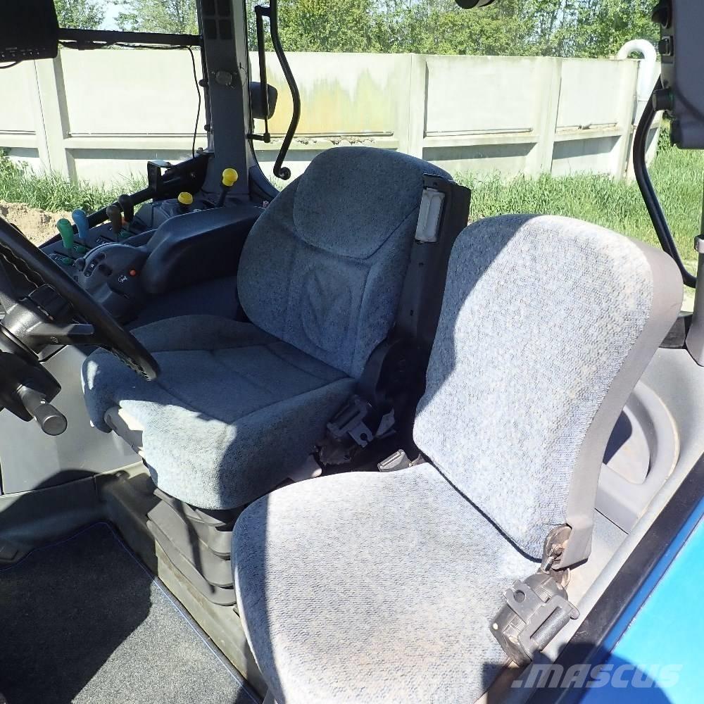 New Holland TA 135 A Tratores Agrícolas usados