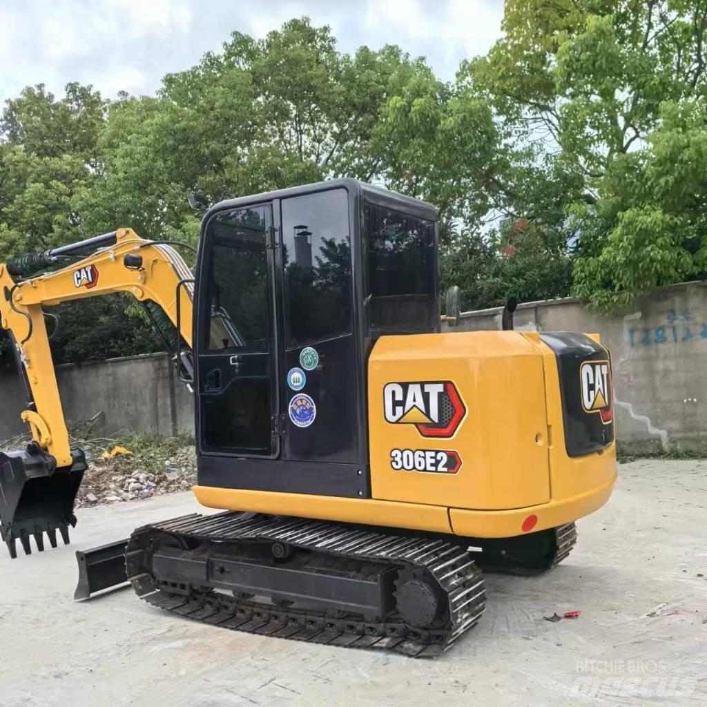 CAT 306E2 Miniescavadeiras