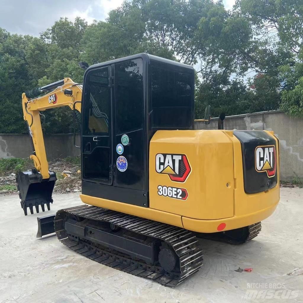 CAT 306E2 Miniescavadeiras