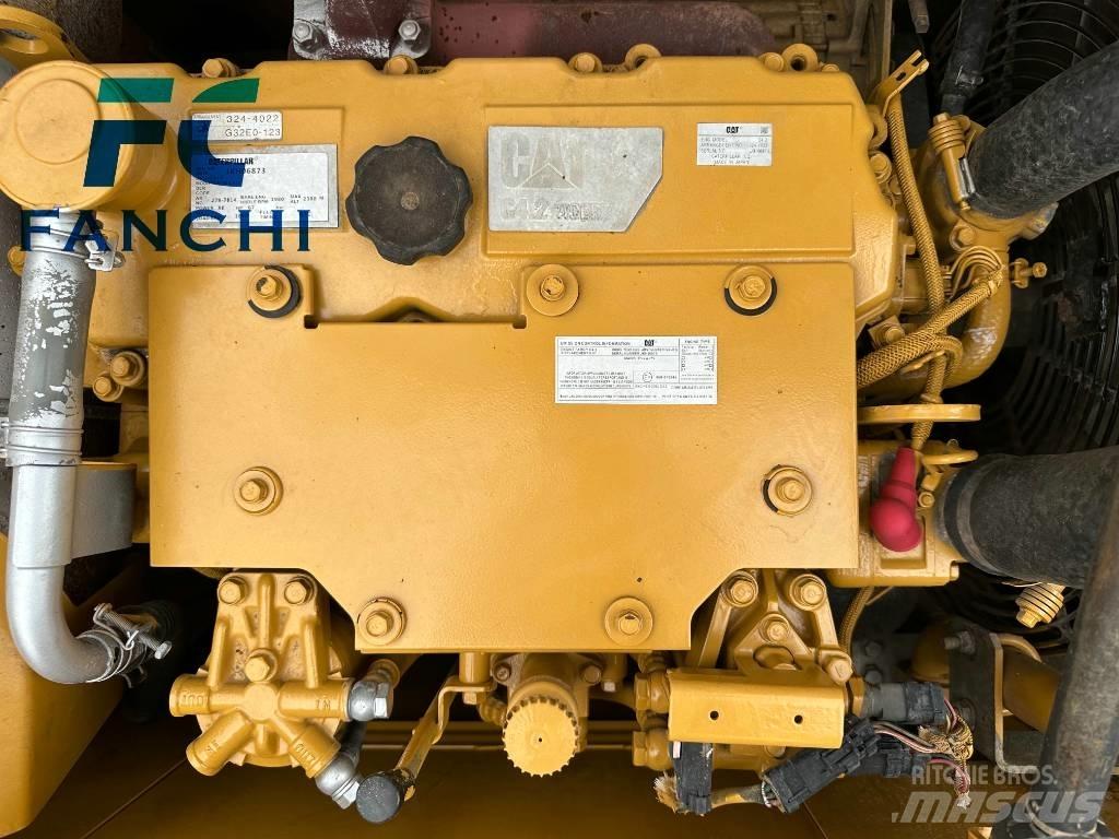 CAT 313D2GC Escavadoras Midi 7t - 12t