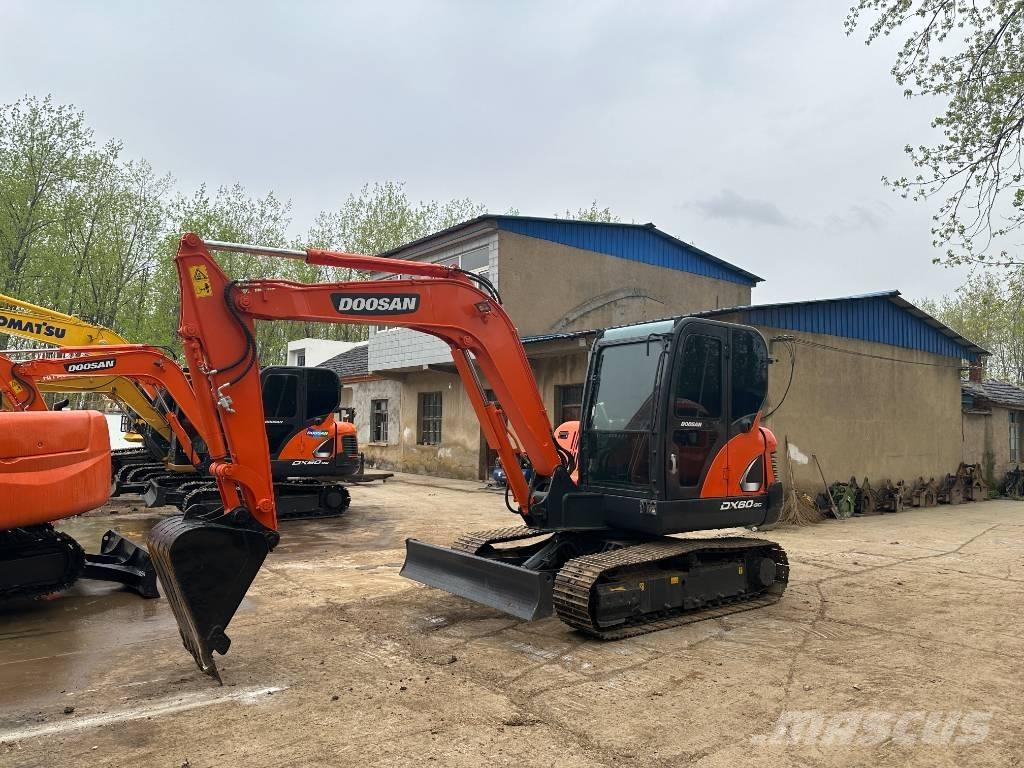 Doosan DX60 Escavadeiras de esteiras