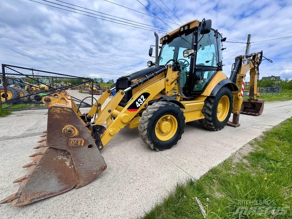 CAT 432 E Retroescavadeiras