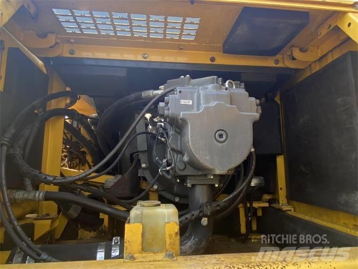Komatsu PC450-8 Escavadeiras de esteiras